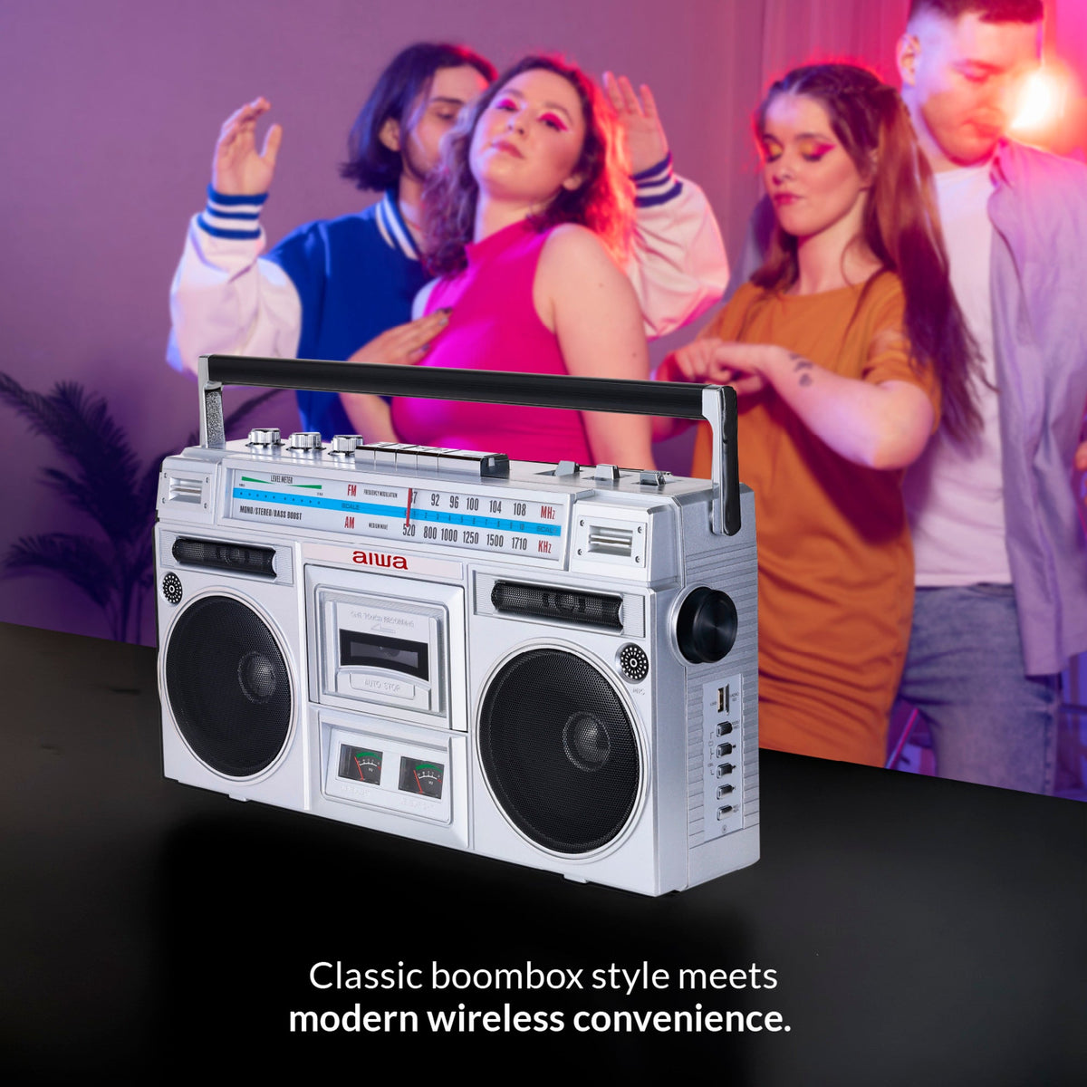 RETRO BOOMBOX WIRELESS SPEAKER